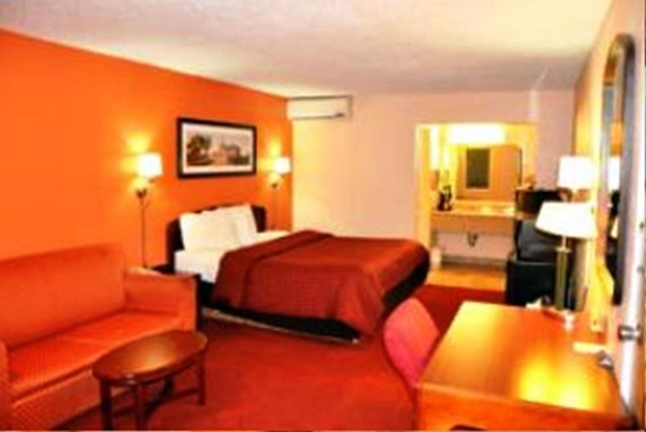 Westgate Inn And Suites Clarksville Zimmer foto